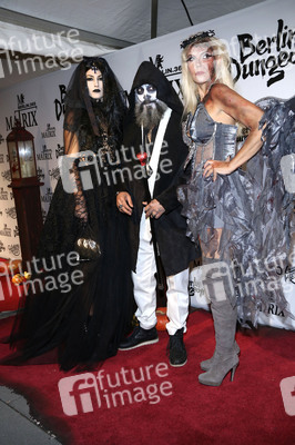 Halloween Party by Natascha Ochsenknecht in Berlin