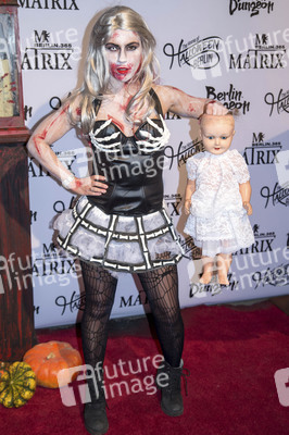 Halloween Party by Natascha Ochsenknecht in Berlin