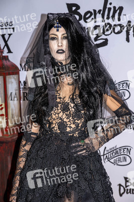 Halloween Party by Natascha Ochsenknecht in Berlin