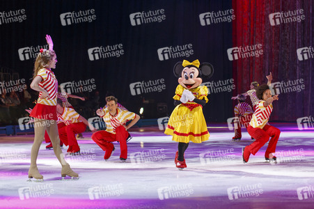 Premiere 'Disney on Ice - 100 Jahre voller Zauber' in Köln