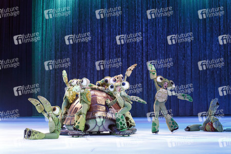 Premiere 'Disney on Ice - 100 Jahre voller Zauber' in Köln