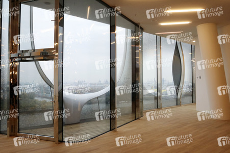 Elbphilharmonie Plaza Eröffnung in Hamburg