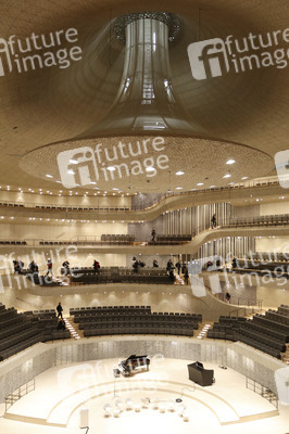 Elbphilharmonie Plaza Eröffnung in Hamburg