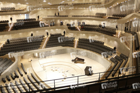 Elbphilharmonie Plaza Eröffnung in Hamburg