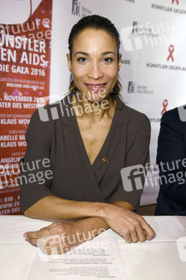 Pressetermin 'Künstler gegen AIDS - Die Gala 2016' in Berlin