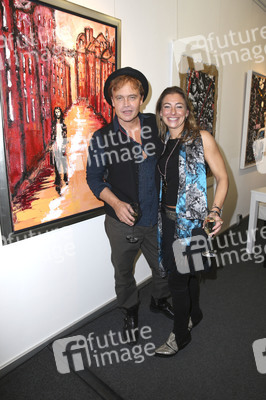 Kunstausstellung 'Life is a Journey' in Hamburg