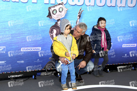 Filmpremiere 'Robbi, Tobbi und das Fliewatüüt' in Berlin