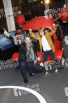 Filmpremiere 'Robbi, Tobbi und das Fliewatüüt' in Berlin