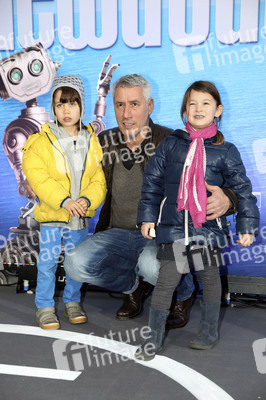 Filmpremiere 'Robbi, Tobbi und das Fliewatüüt' in Berlin
