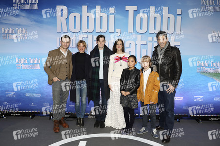 Filmpremiere 'Robbi, Tobbi und das Fliewatüüt' in Berlin