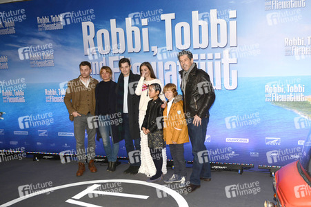 Filmpremiere 'Robbi, Tobbi und das Fliewatüüt' in Berlin
