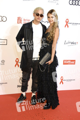 Benefizgala 'Künstler gegen Aids - Die Gala 2016' in Berlin