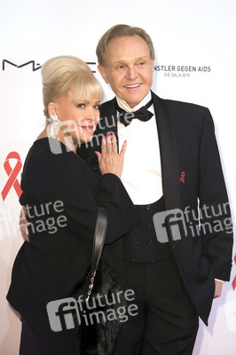 Benefizgala 'Künstler gegen Aids - Die Gala 2016' in Berlin
