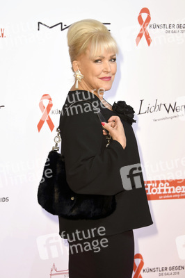 Benefizgala 'Künstler gegen Aids - Die Gala 2016' in Berlin