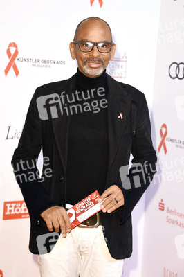 Benefizgala 'Künstler gegen Aids - Die Gala 2016' in Berlin