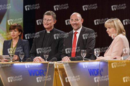 WDR-Integrationsgipfel 'Wie schaffen wir es?' in Köln