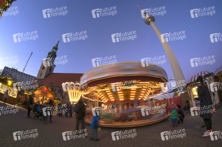 Weihnachtsmarkt am Alexanderplatz in Berlin