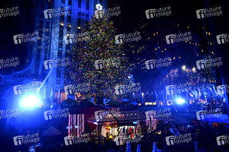 Rockefeller Center Christmas Tree Lighting Ceremony 2016