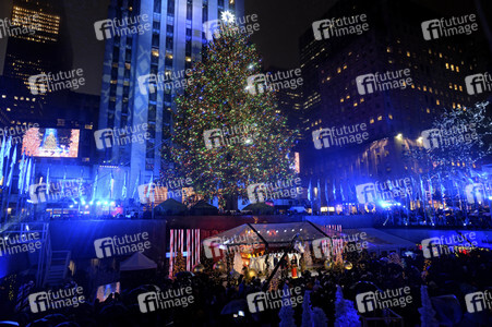 Rockefeller Center Christmas Tree Lighting Ceremony 2016
