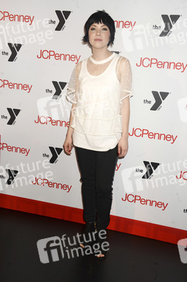Charity Aktion mit Carly Rae Jepsen in New York