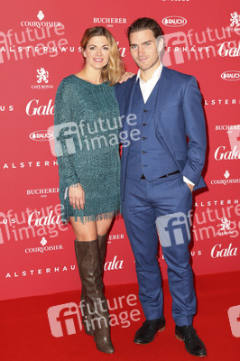 Gala Christmas Shopping Night 2016 in Hamburg