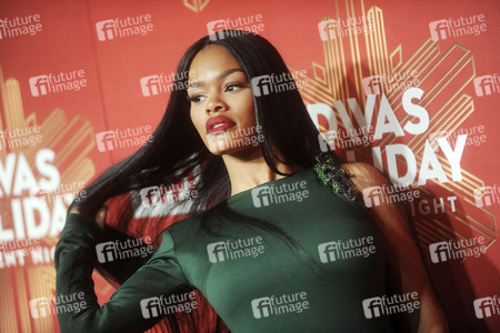 VH1 Divas Holiday: Unsilent Night in New York