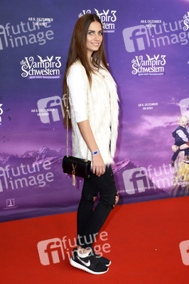 Filmpremiere 'Vampirschwestern 3 - Reise nach Transsilvanien' in München