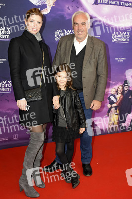 Filmpremiere 'Vampirschwestern 3 - Reise nach Transsilvanien' in München