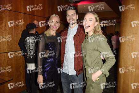 Geburtstagsparty des Youtube-Kanals Berlin Blonds in Berlin