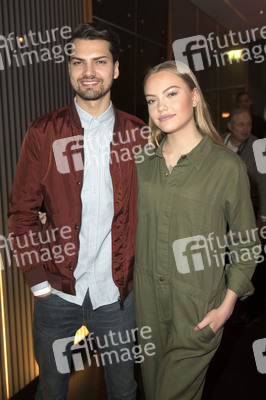 Geburtstagsparty des Youtube-Kanals Berlin Blonds in Berlin