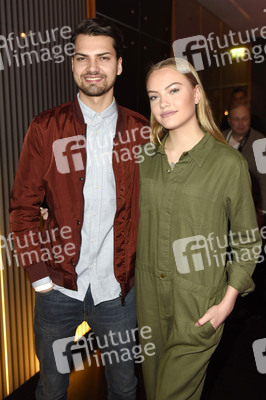 Geburtstagsparty des Youtube-Kanals Berlin Blonds in Berlin