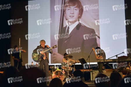 Filmpremiere 'The Lennon Report' Los Angeles