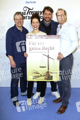 Photocall 'Frau Temme sucht das Glück' in Hamburg