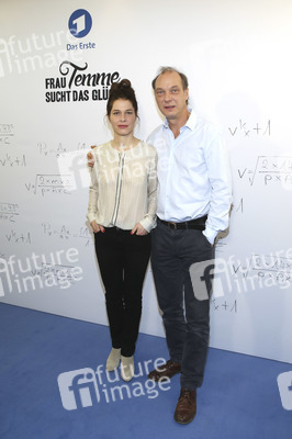 Photocall 'Frau Temme sucht das Glück' in Hamburg