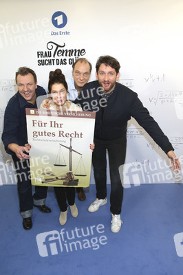 Photocall 'Frau Temme sucht das Glück' in Hamburg