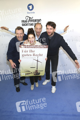 Photocall 'Frau Temme sucht das Glück' in Hamburg