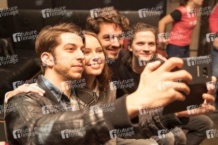 Serienpreview 'Alles Liebe, Annette' in Halle