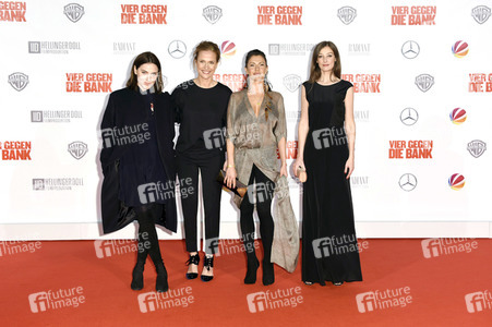 Filmpremiere 'Vier gegen die Bank' in Berlin