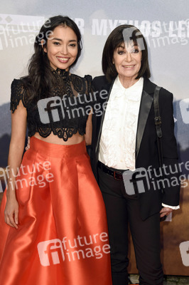 Filmpremiere 'Winnetou - Eine neue Welt' in Berlin