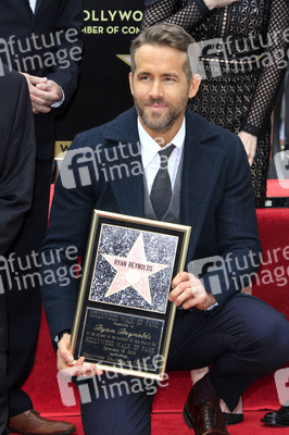 Ryan Reynolds erhält einen Stern auf dem Hollywood Walk of Fame in Los Angeles