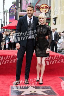 Ryan Reynolds erhält einen Stern auf dem Hollywood Walk of Fame in Los Angeles