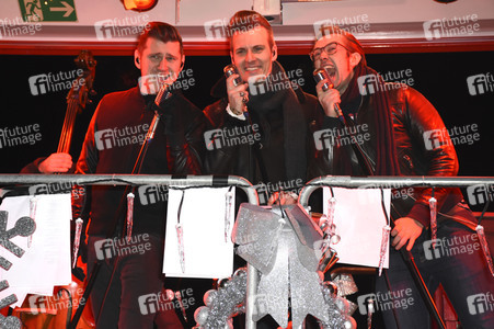 Coca-Cola Weihnachtstrucks Tour 2016 in München