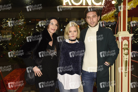 Premiere '13. Roncalli Weihnachtscircus' in Berlin
