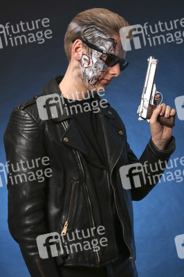 Terminator Photoshooting