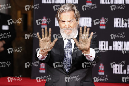 Hand and Footprint Ceremony mit Jeff Bridges in Los Angeles