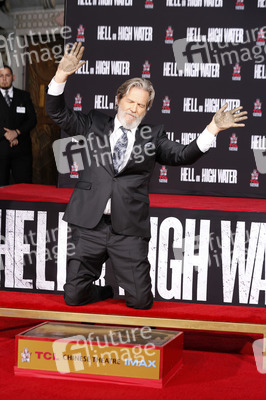 Hand and Footprint Ceremony mit Jeff Bridges in Los Angeles
