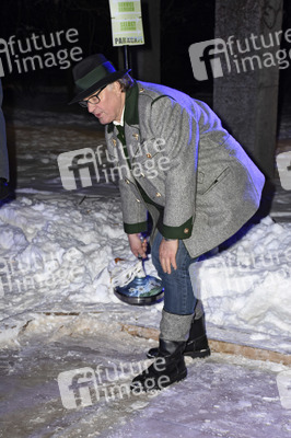 Angermaier Jubiläums Eisstock-WM in Tracht 2017 in München