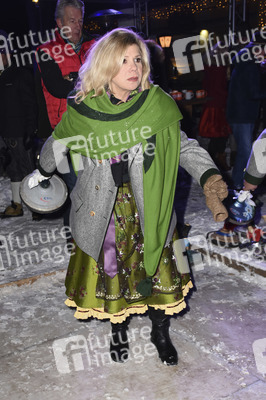 Angermaier Jubiläums Eisstock-WM in Tracht 2017 in München
