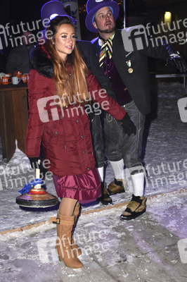 Angermaier Jubiläums Eisstock-WM in Tracht 2017 in München