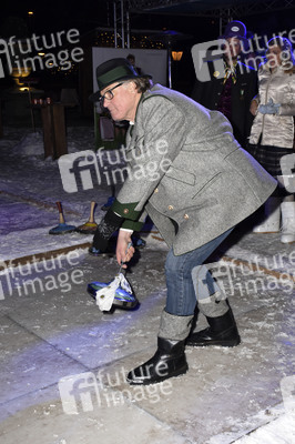 Angermaier Jubiläums Eisstock-WM in Tracht 2017 in München